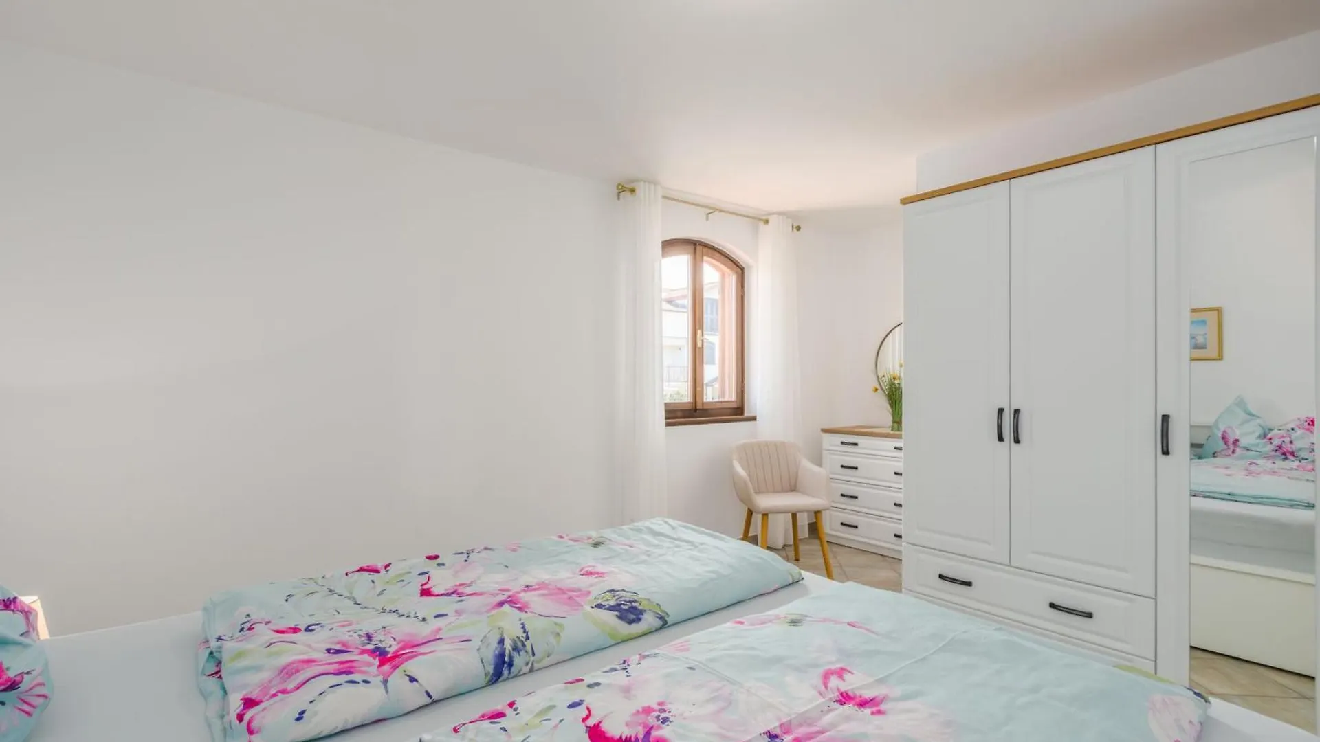아파트 Residence Livija 4 포레치
